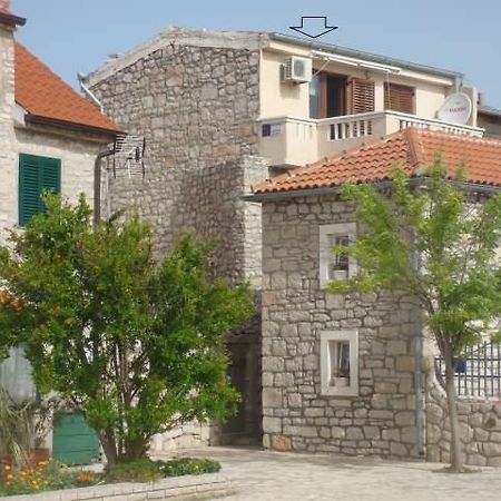 Apartamento Apartman Klarin - Old Stone House Jezera Exterior foto